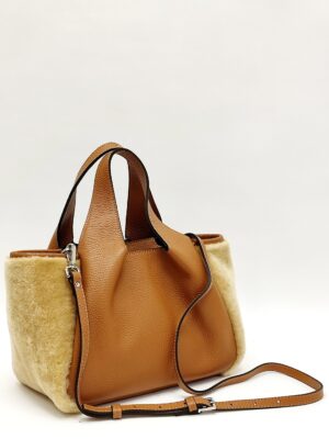 Сумка Ripani rp6181OV 00039 biscotto мех средняя Сумка Ripani rp6181OV 00039 biscotto мех средняя