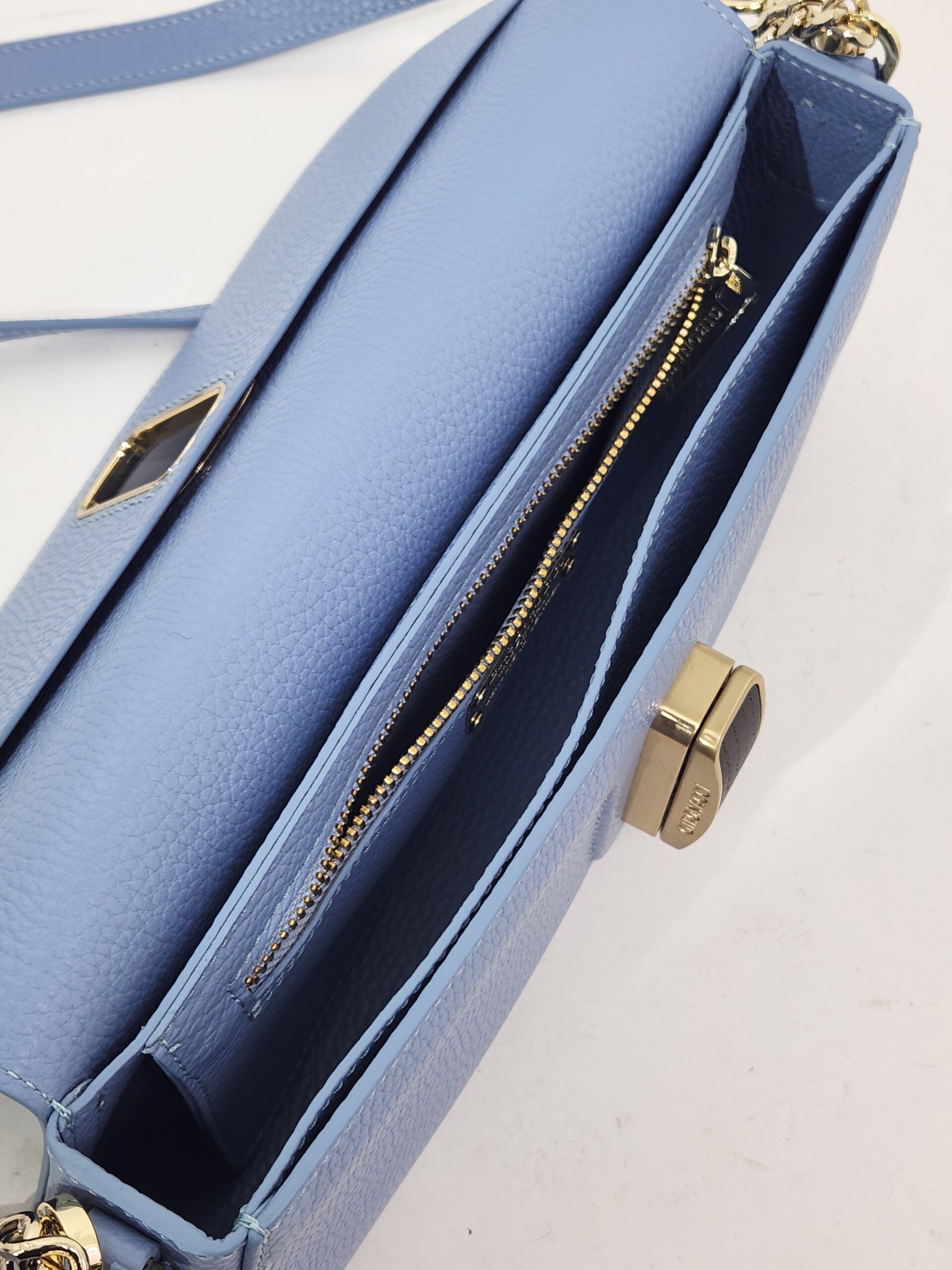 Сумочка кросс-боди Gironacci gir3162 vitello calf cielo средняя