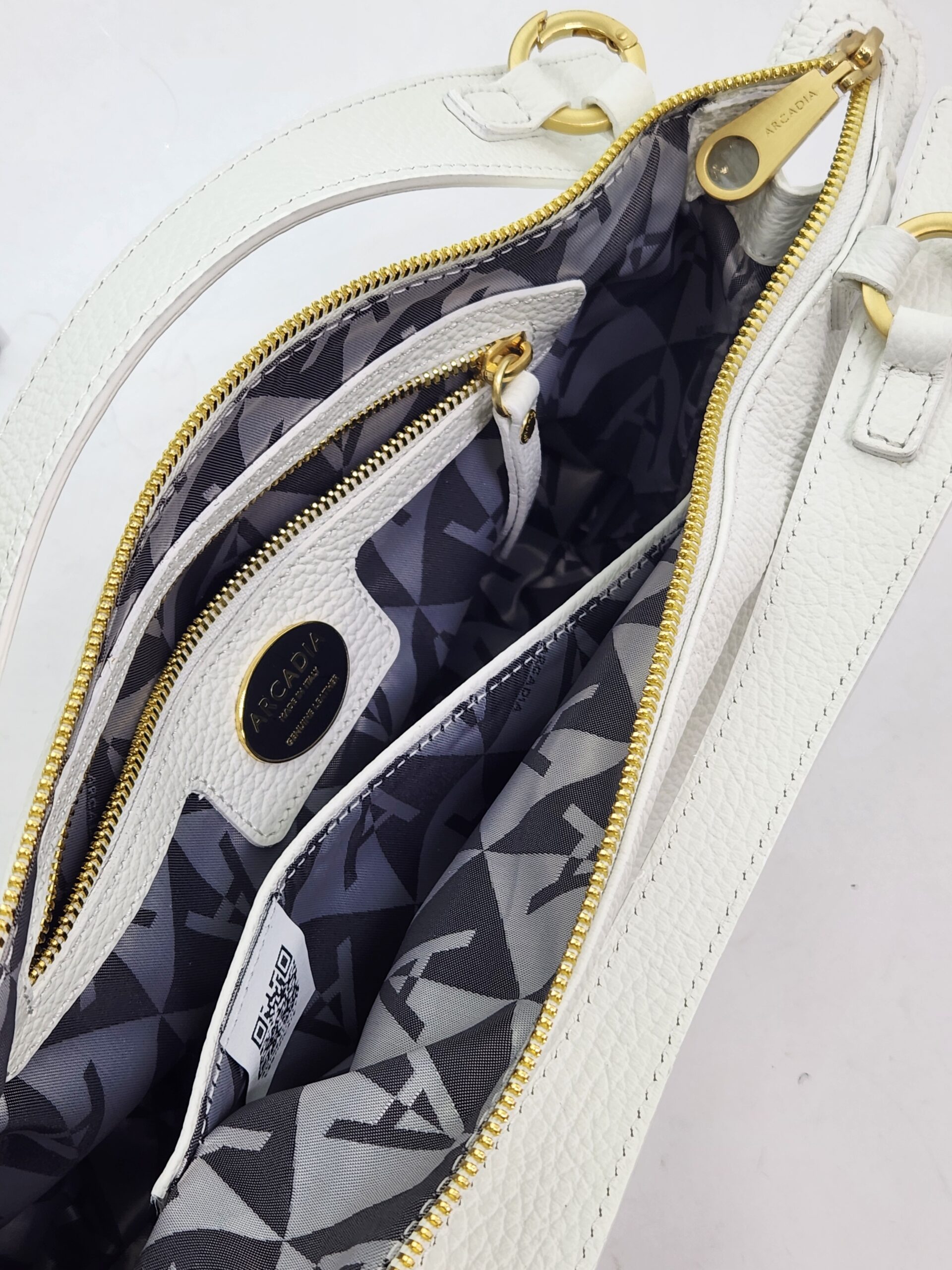 Сумочка кросс-боди Arcadia ar5613 dollaro white средняя