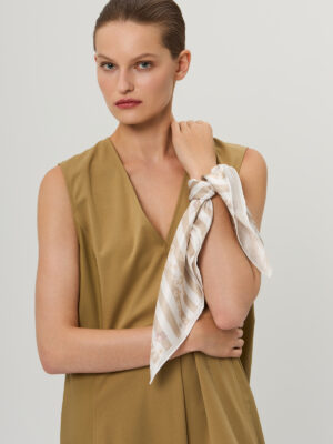 Платок жен. шелк 53х53 SS03-8471-22