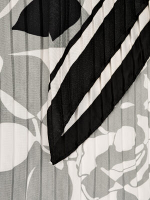 Платок жен. виск+шелк 70х70 LSZ34-674-01